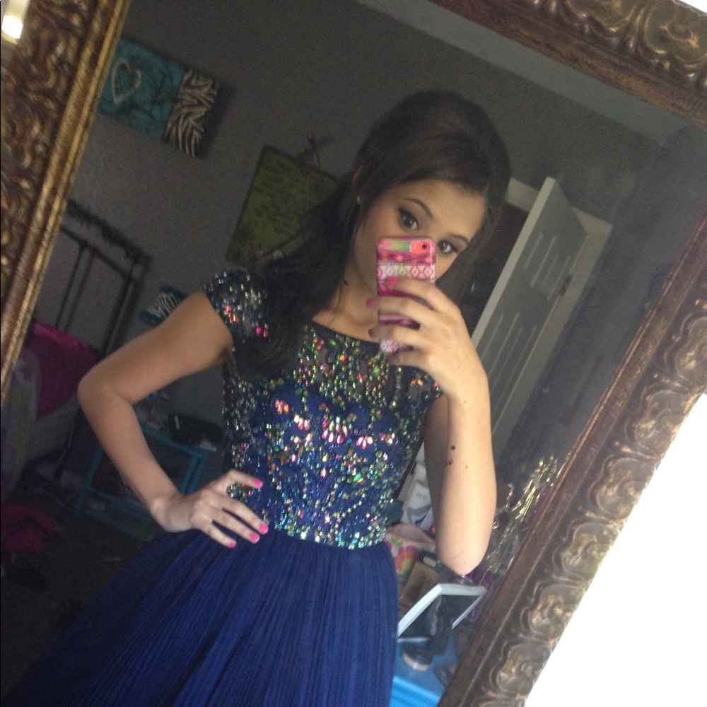sherri hill dress
